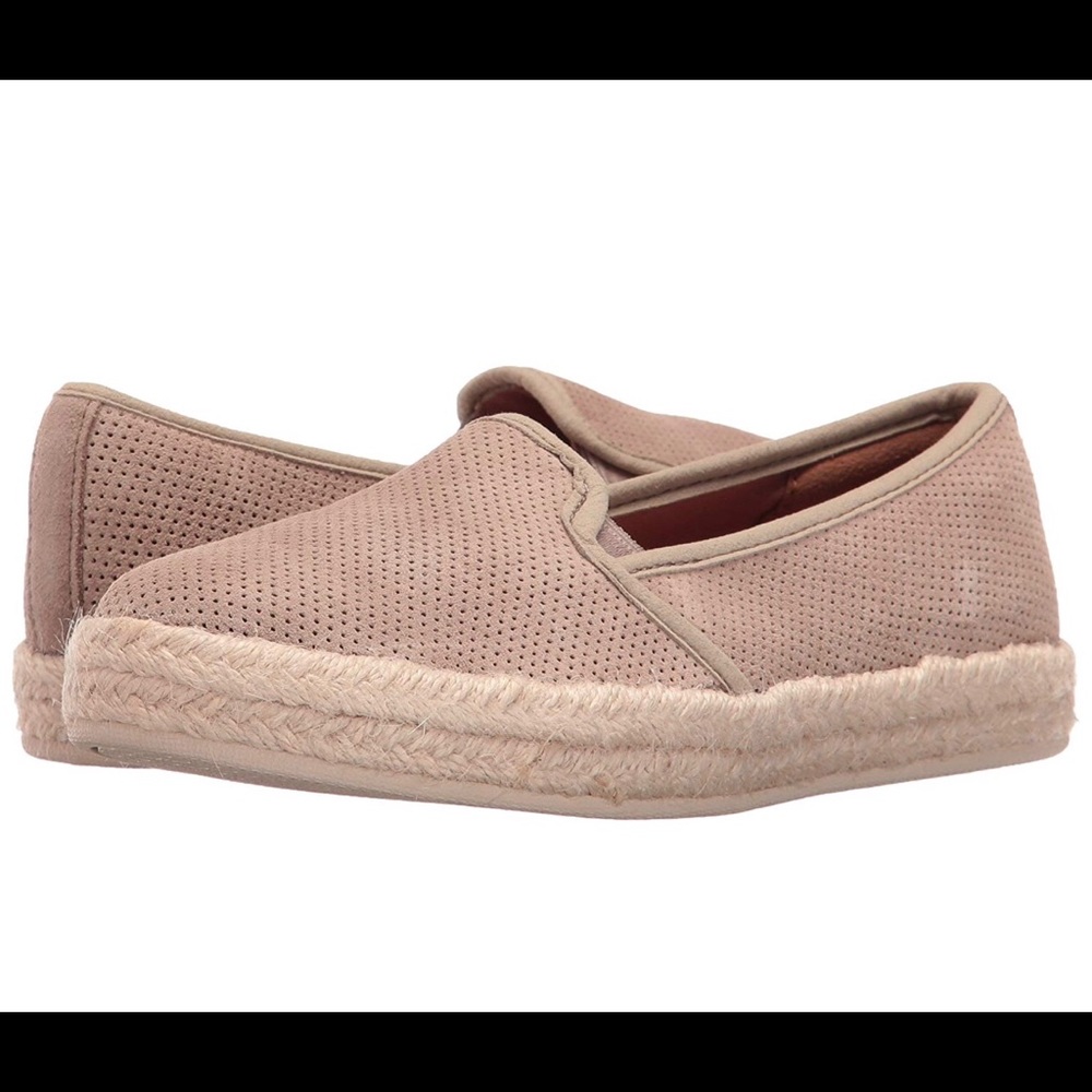 Women's Azella Theoni Slip-On Loafer
